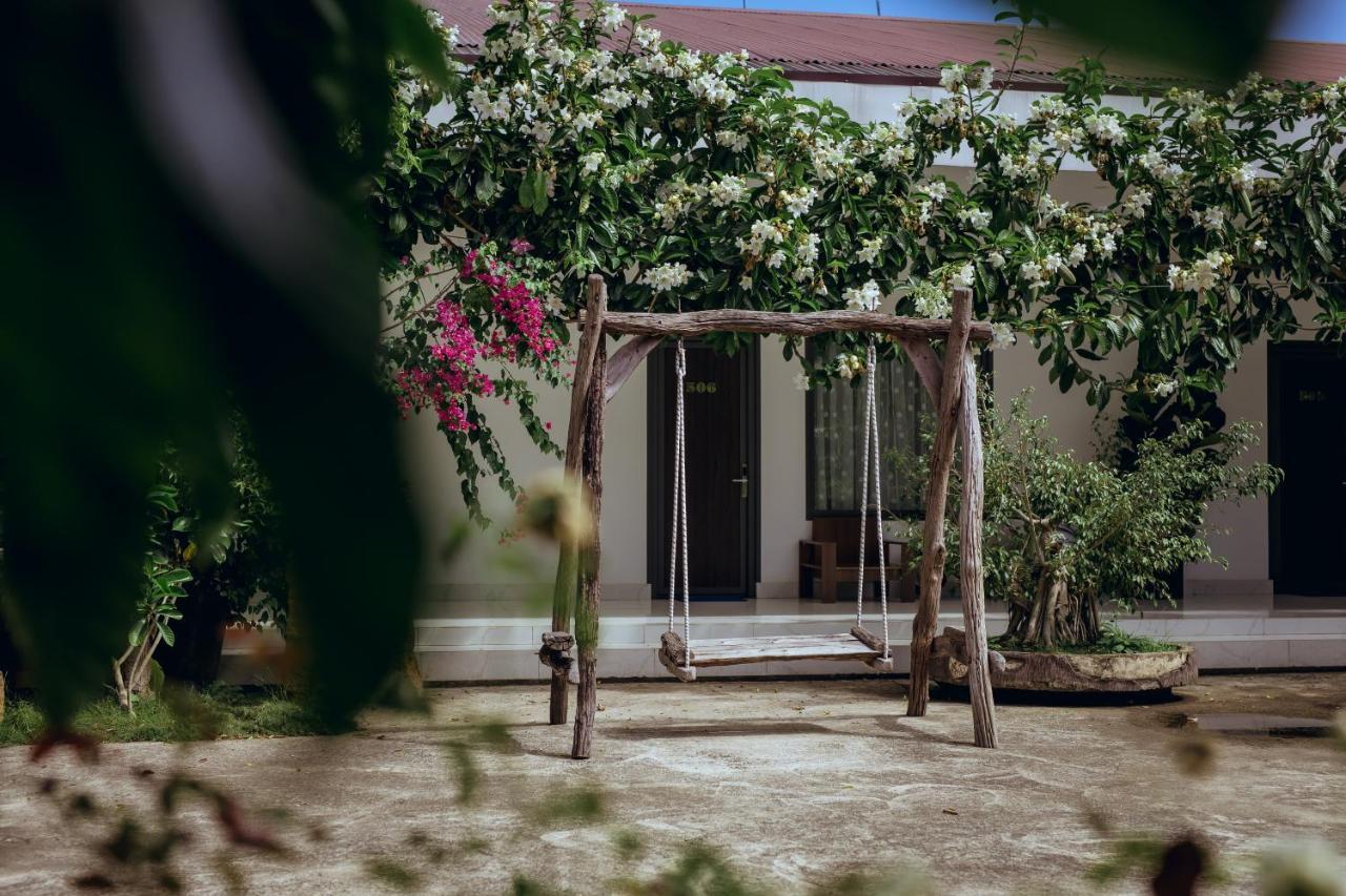 Nhat Quang Hotel Bao Loc Exterior foto